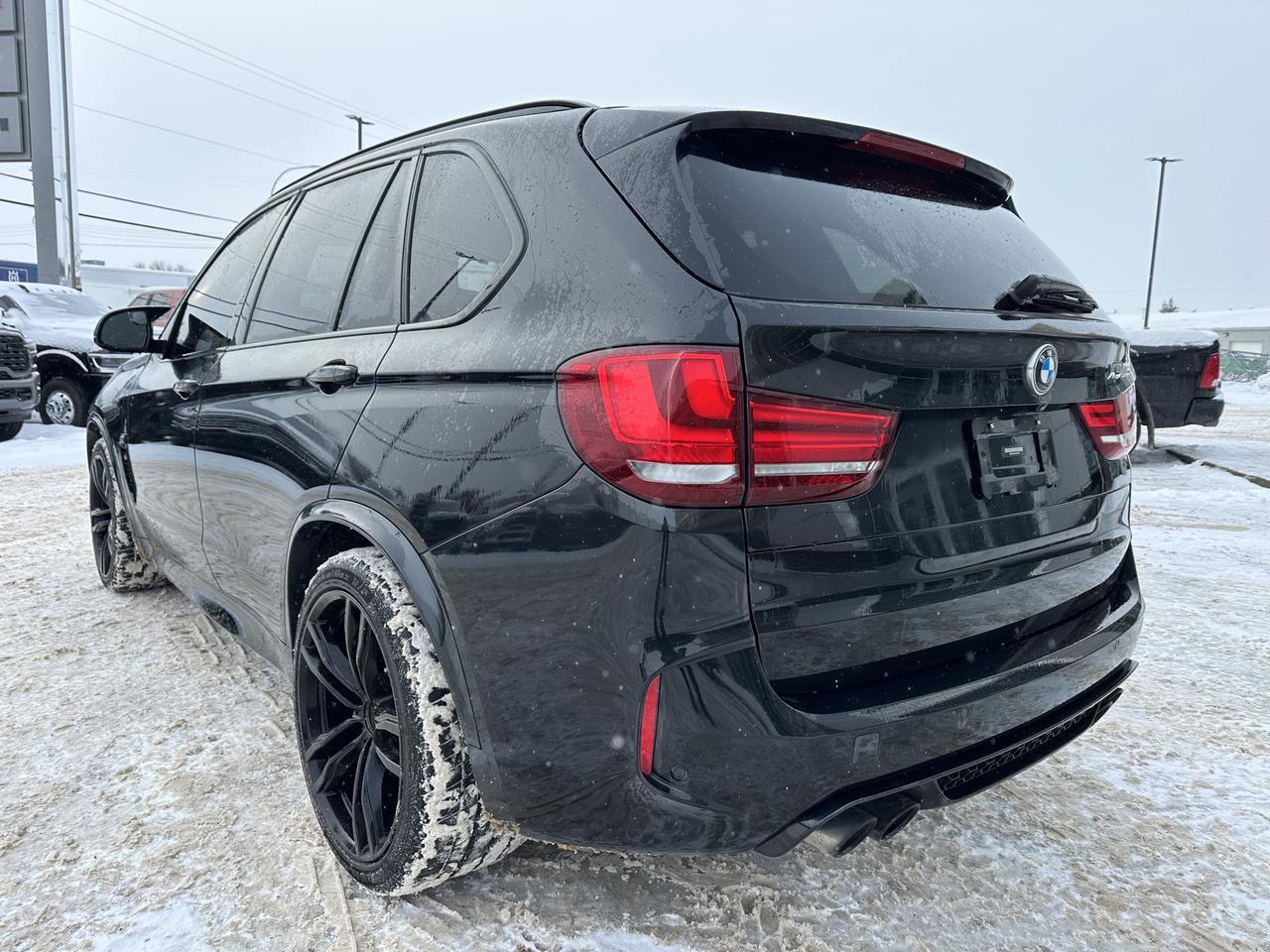 2018 BMW X5 M Twin Turbo V8 | Black Fire Edition | 1/25 In Canada | Pano Roof | Dynamic Suspension | Leather Redwater AB