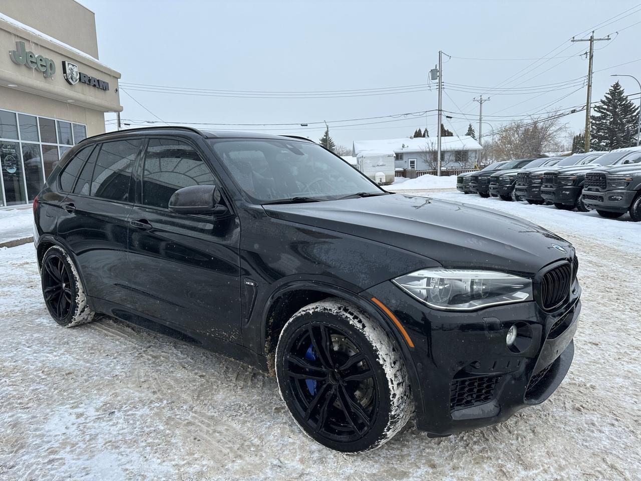 2018 BMW X5 M Twin Turbo V8 | Black Fire Edition | 1/25 In Canada | Pano Roof | Dynamic Suspension | Leather Redwater AB
