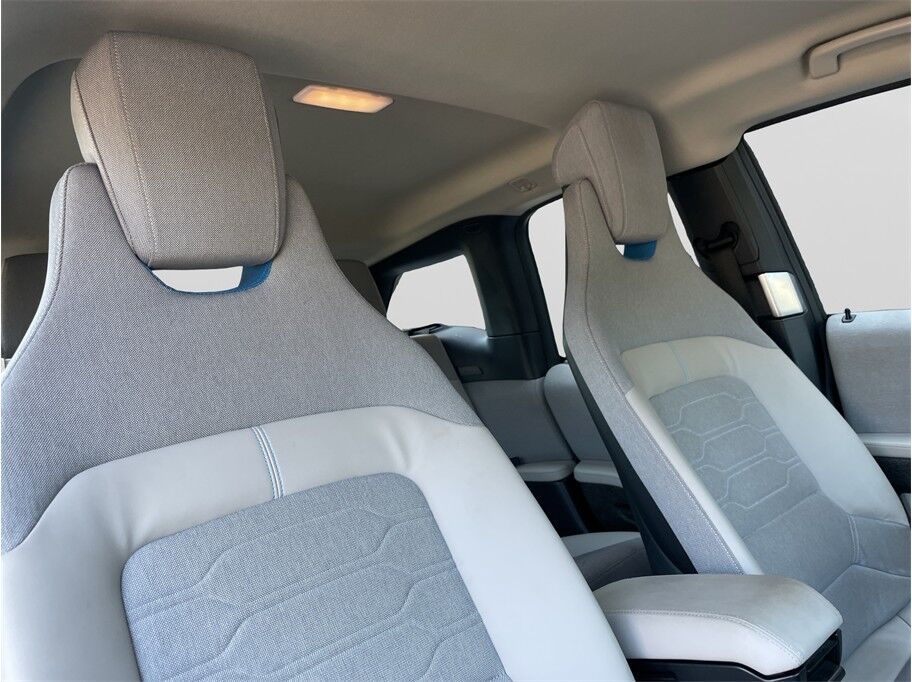 2018 BMW i3 Base w/Range Extender Hatchback 4D Port Orchard WA