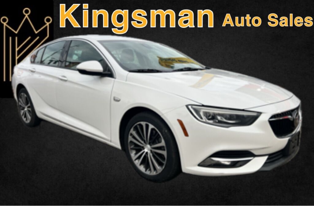 2018 BUICK REGAL SPORTBACK ESSENCE