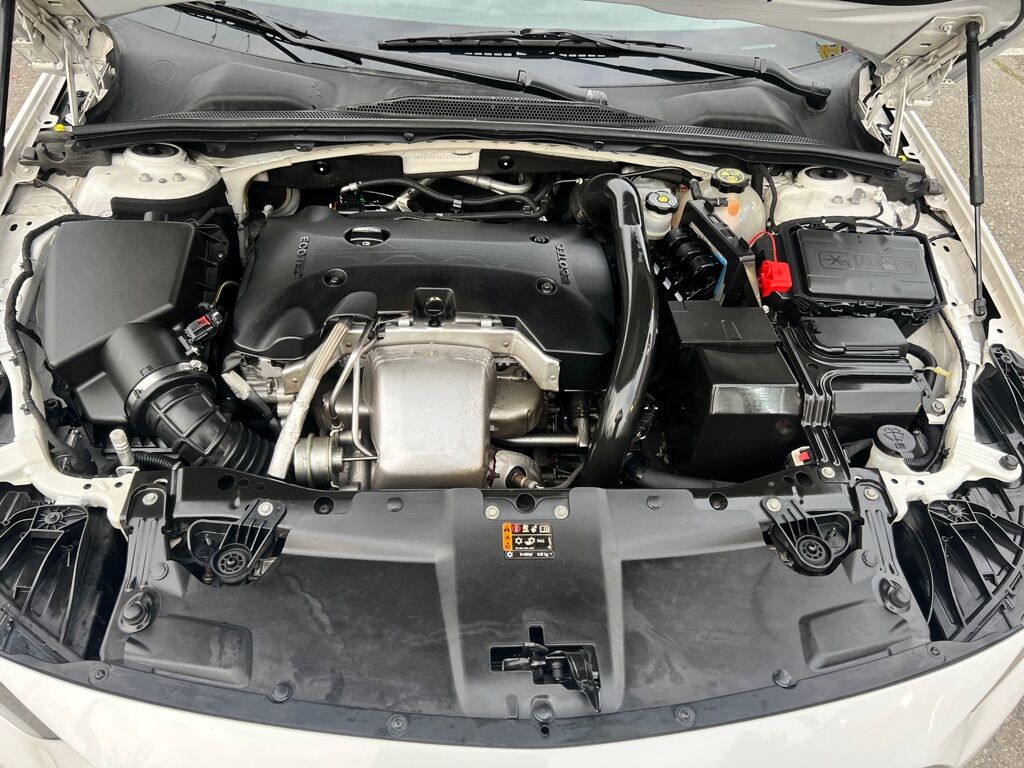 2018 BUICK REGAL SPORTBACK ESSENCE Des Moines WA