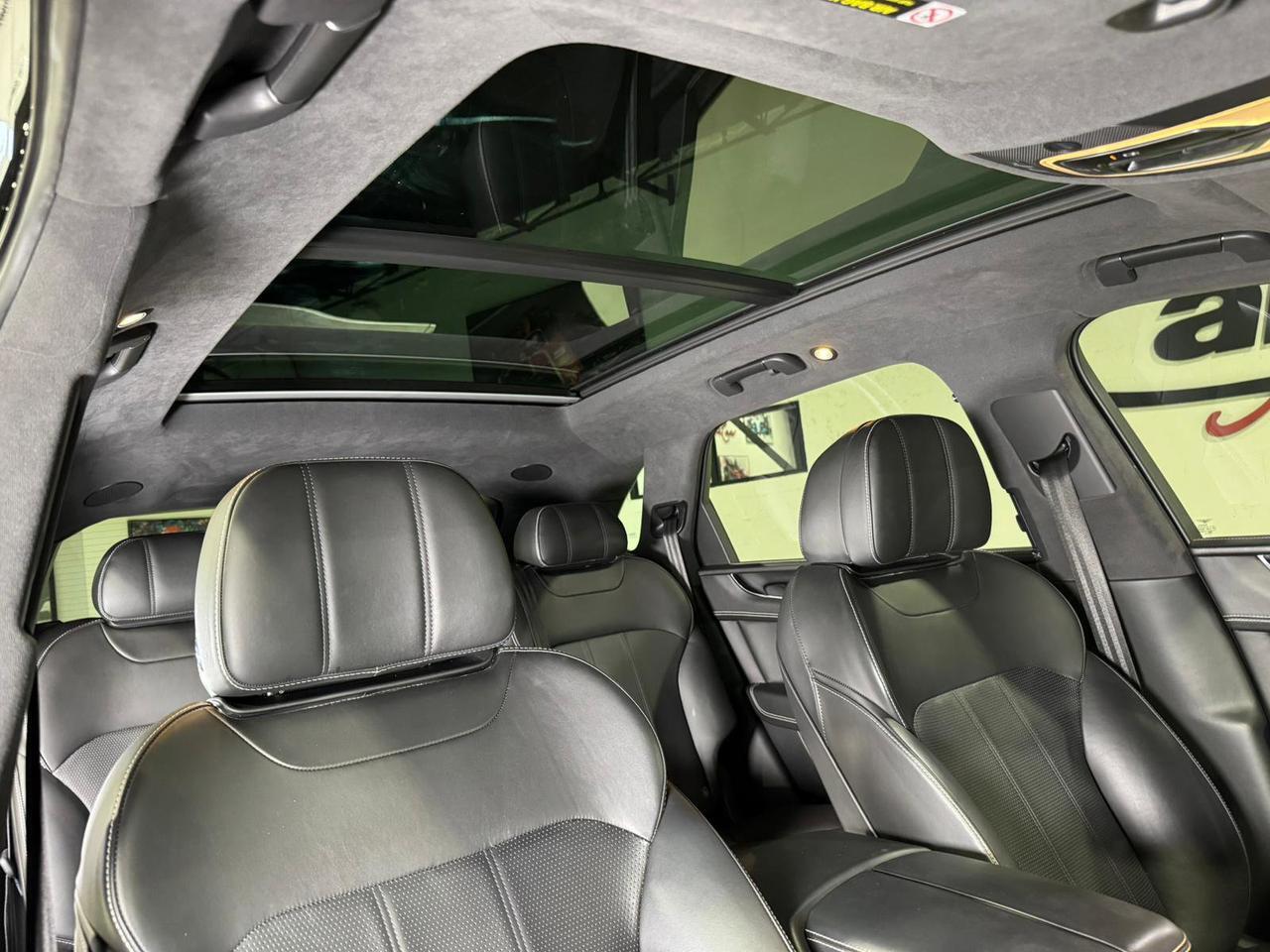 2018 Bentley Bentayga Activity Edition W12 Naim For Bentley audio system, cooled seats, 360 degree camera system & MORE!!! Fort Lauderdale FL