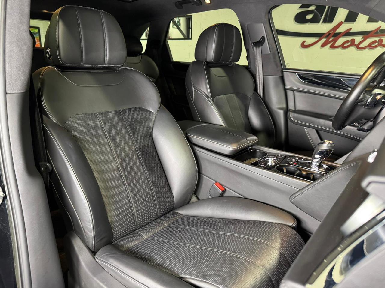 2018 Bentley Bentayga Activity Edition W12 Naim For Bentley audio system, cooled seats, 360 degree camera system & MORE!!! Fort Lauderdale FL