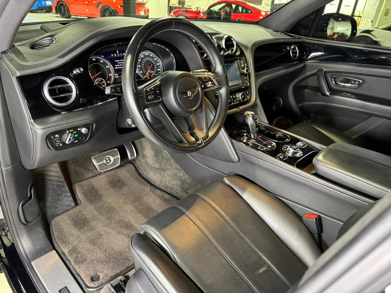 2018 Bentley Bentayga Activity Edition W12 Naim For Bentley audio system, cooled seats, 360 degree camera system & MORE!!! Fort Lauderdale FL