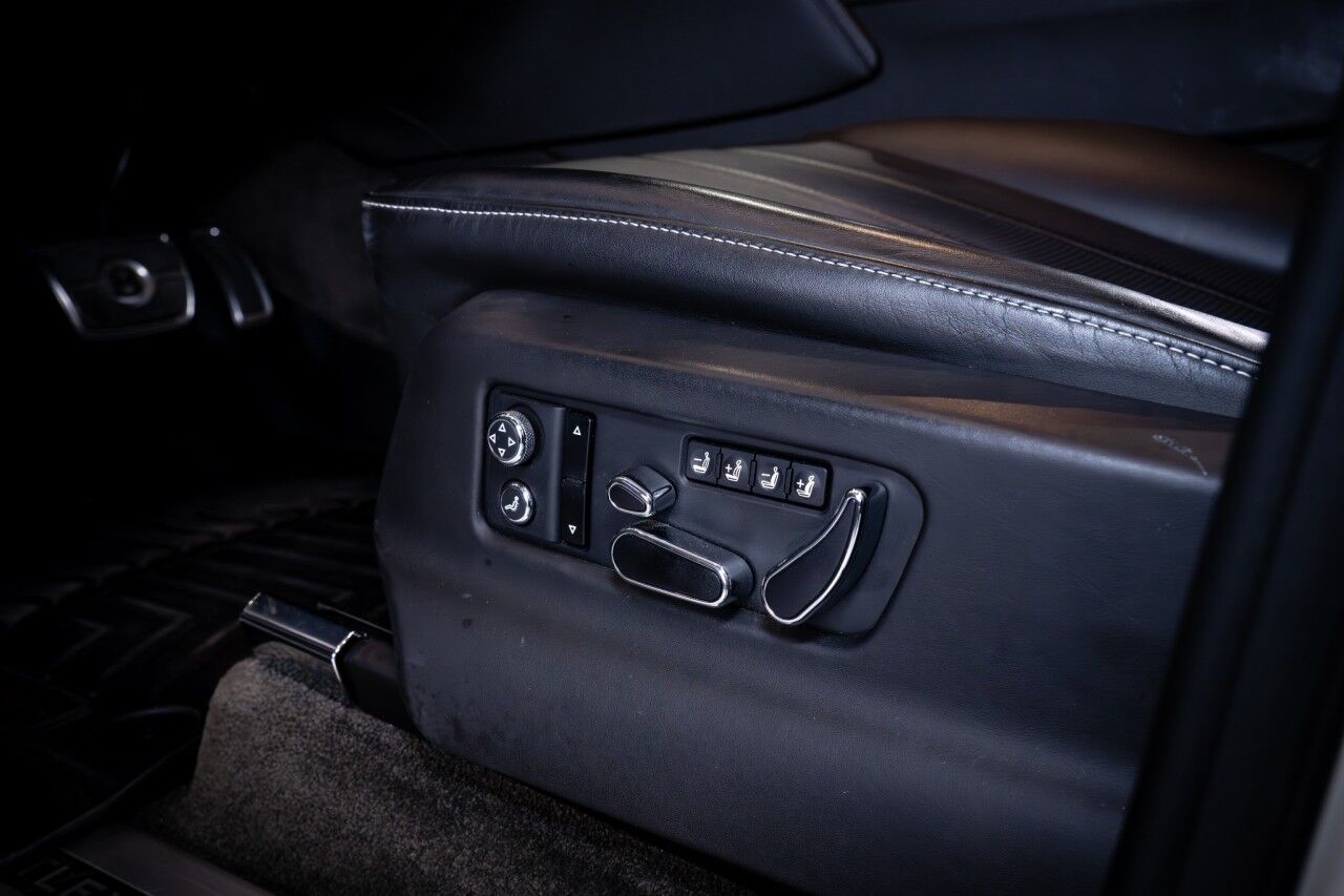 2018 Bentley Bentayga W12 Signature, 3rd Row Seating Springfield NJ