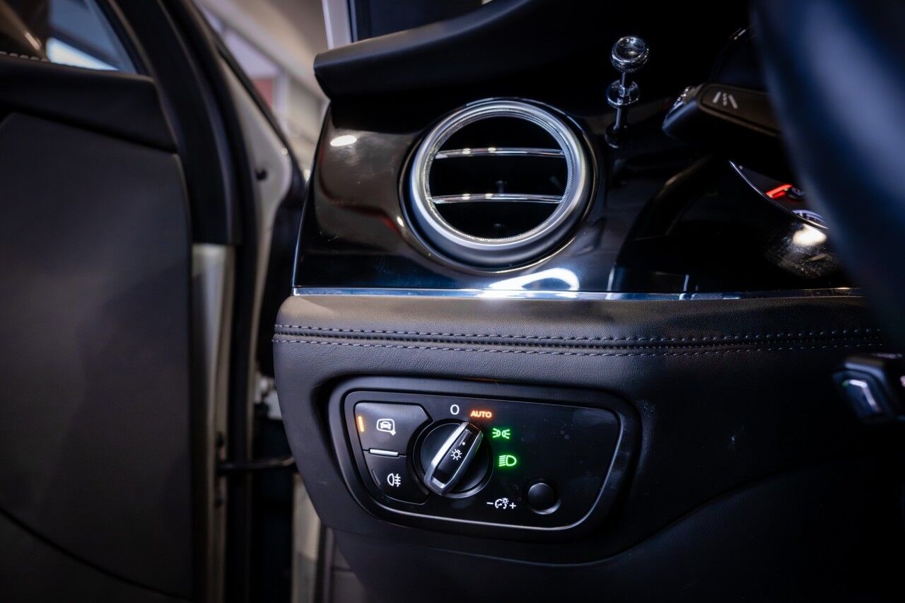 2018 Bentley Bentayga W12 Signature, 3rd Row Seating Springfield NJ