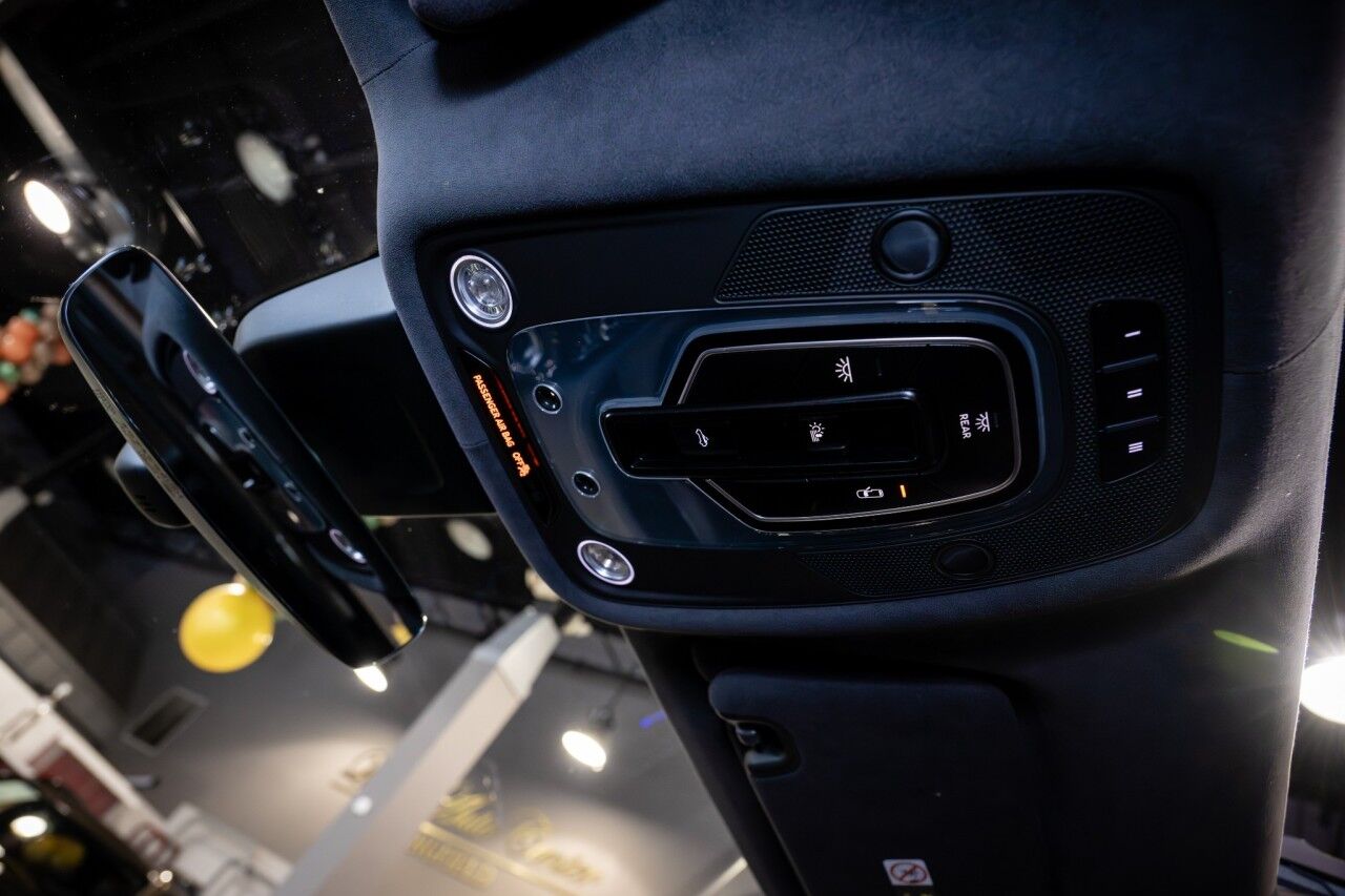 2018 Bentley Bentayga W12 Signature, 3rd Row Seating Springfield NJ