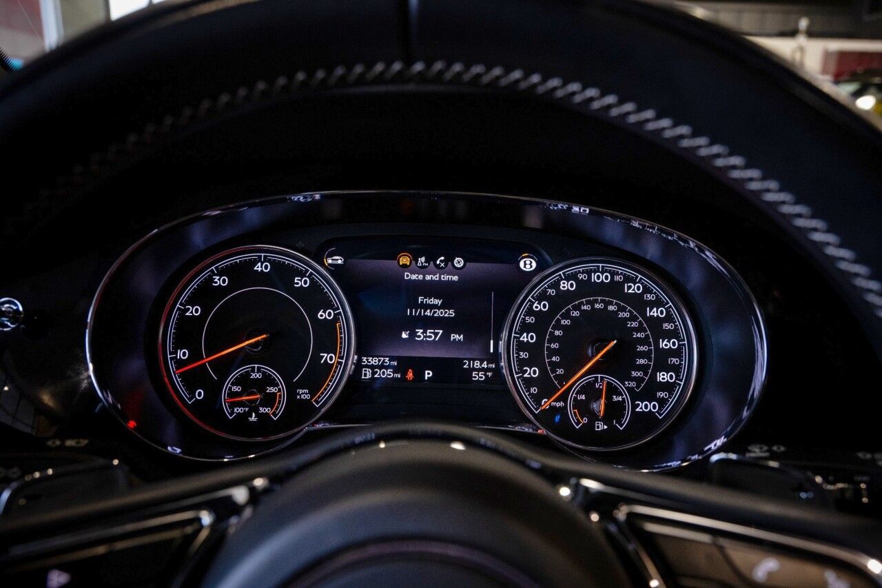 2018 Bentley Bentayga W12 Signature, 3rd Row Seating Springfield NJ