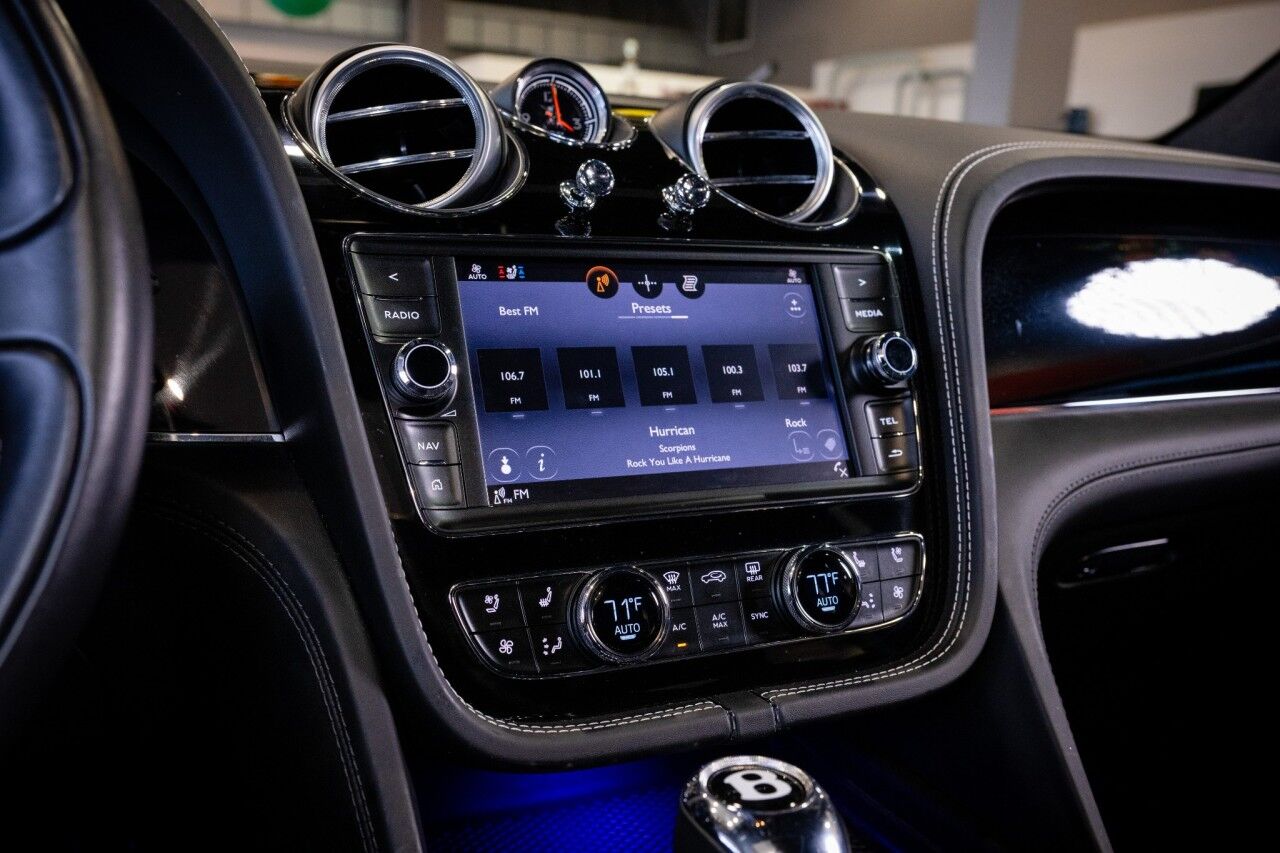 2018 Bentley Bentayga W12 Signature, 3rd Row Seating Springfield NJ