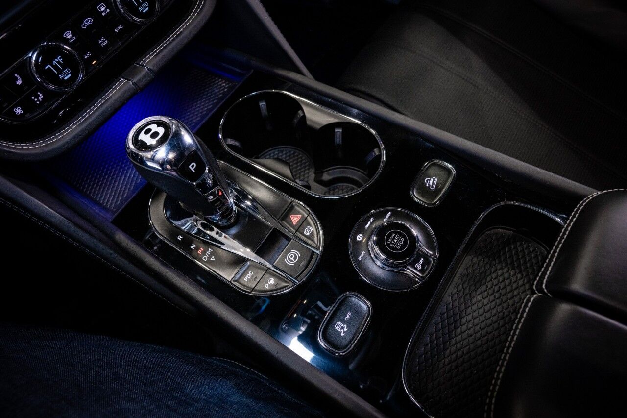 2018 Bentley Bentayga W12 Signature, 3rd Row Seating Springfield NJ