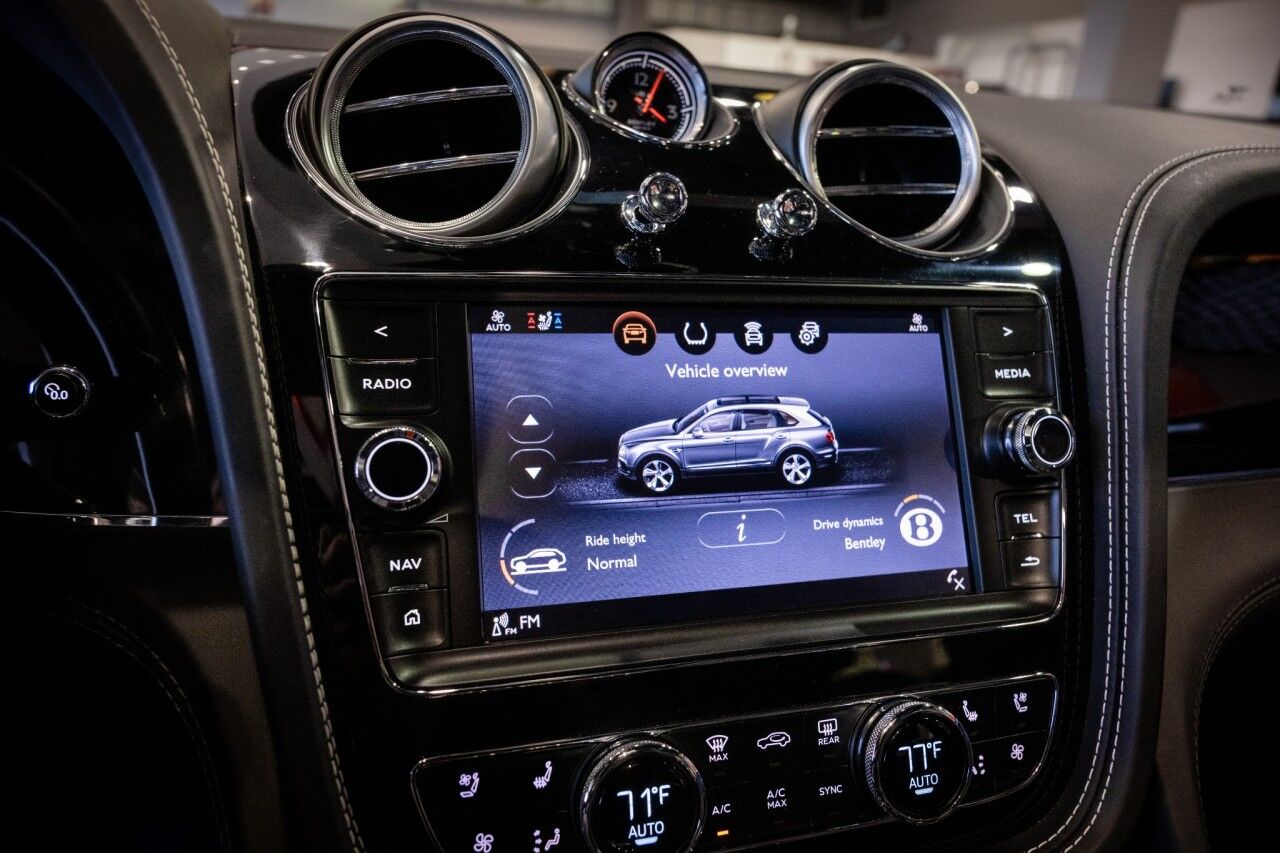 2018 Bentley Bentayga W12 Signature, 3rd Row Seating Springfield NJ
