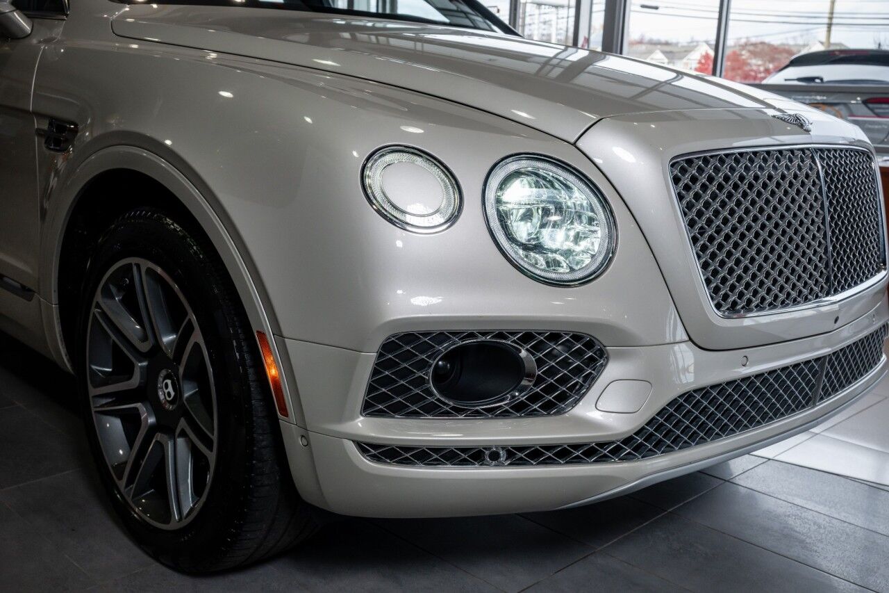 2018 Bentley Bentayga W12 Signature, 3rd Row Seating Springfield NJ
