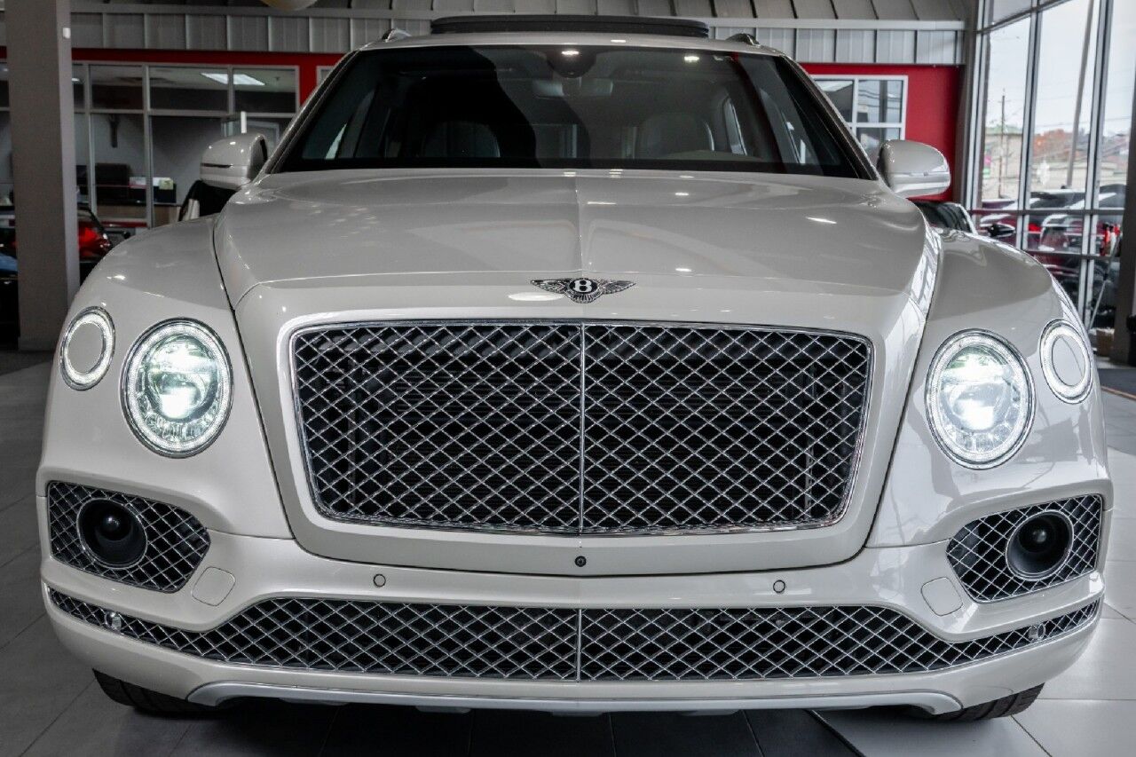 2018 Bentley Bentayga W12 Signature, 3rd Row Seating Springfield NJ