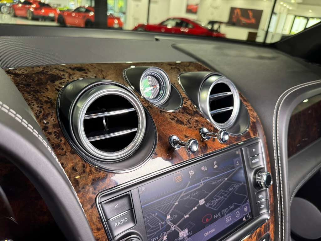 2018 Bentley Bentayga W12 Signature Fort Lauderdale FL