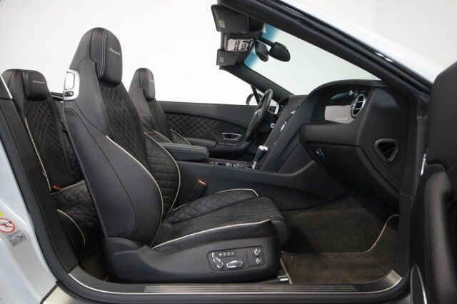 2018 Bentley Continental GTC Supersports Convertible ($345,490 MSRP!!) *RARE CAR* *CARBON CERAMIC BRAKES* *CARBON FIBER EVERYWHERE ON EXTERIOR* San Diego CA