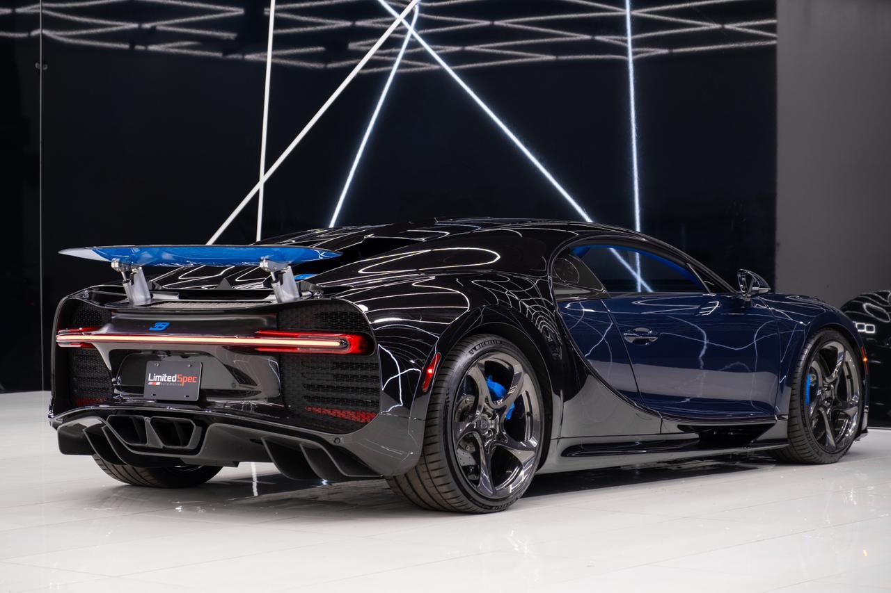 2018 Bugatti CHIRON Exposed Carbon Fiber Miami FL