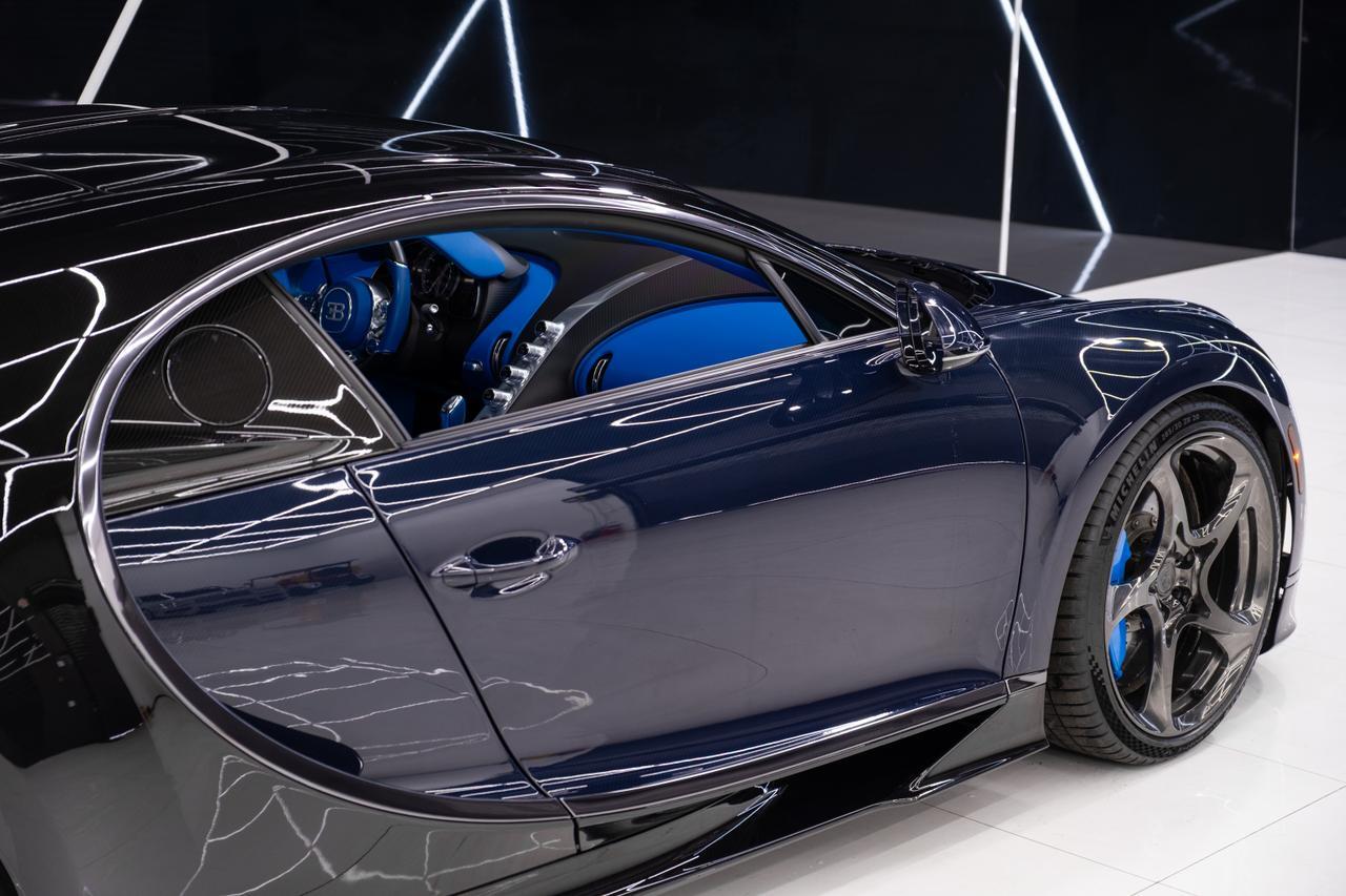 2018 Bugatti CHIRON Exposed Carbon Fiber Miami FL