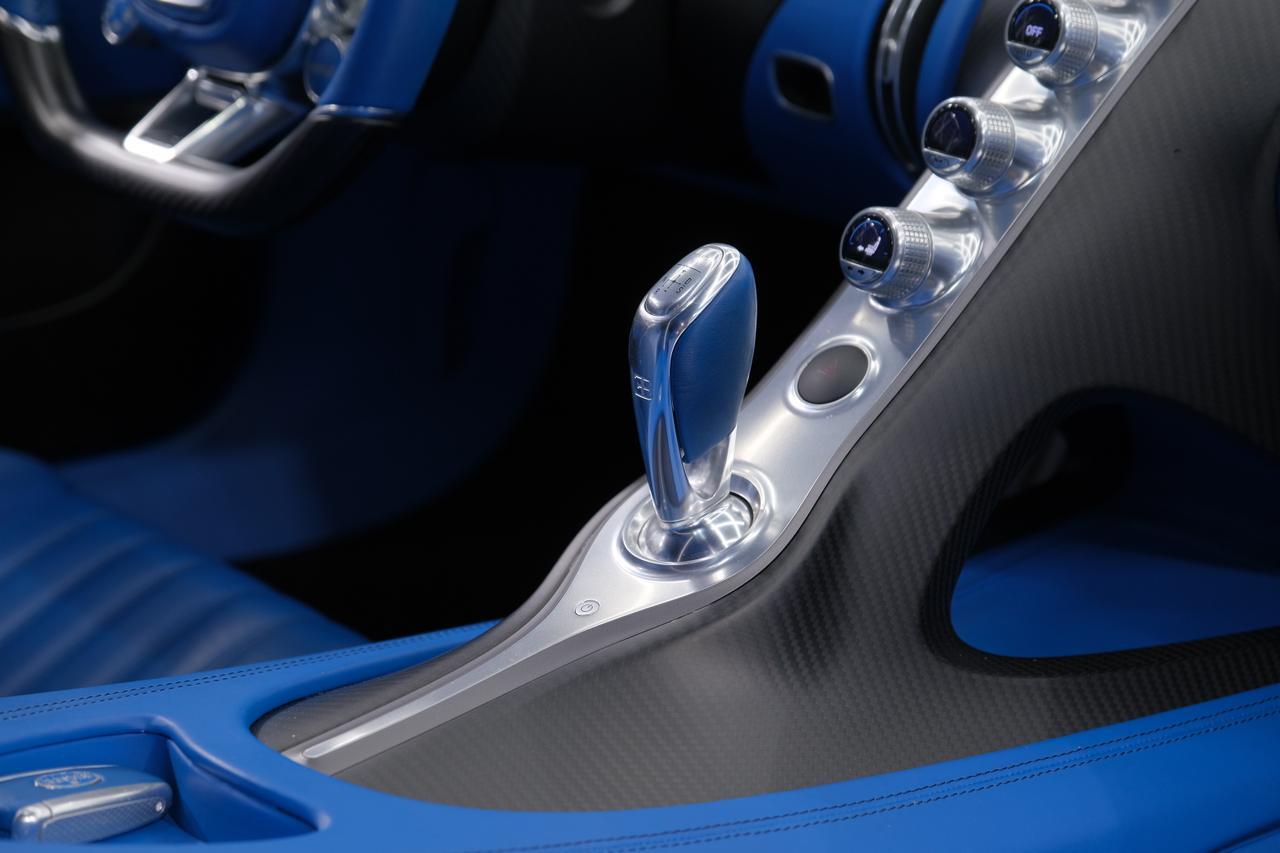 2018 Bugatti CHIRON Exposed Carbon Fiber Miami FL