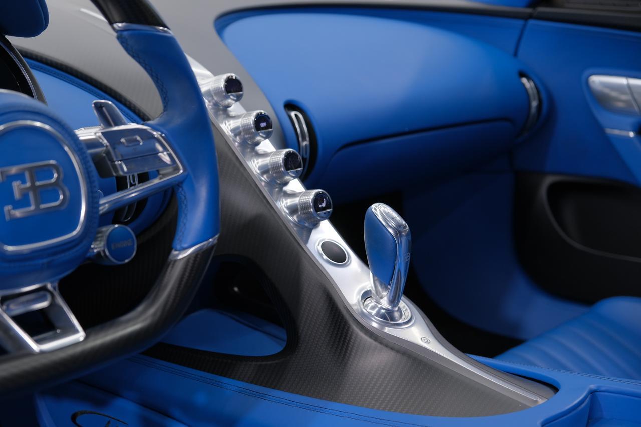 2018 Bugatti CHIRON Exposed Carbon Fiber Miami FL