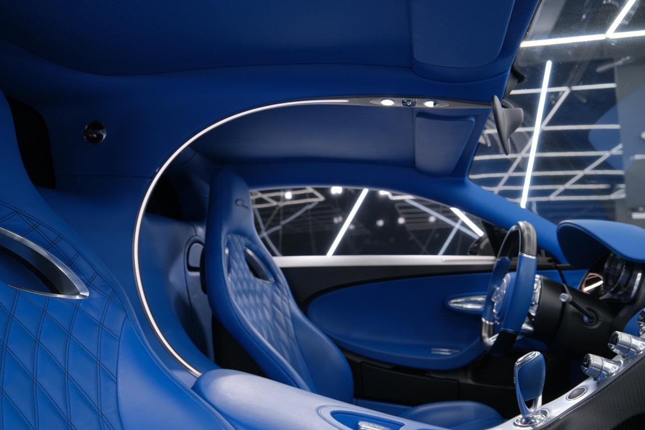 2018 Bugatti CHIRON Exposed Carbon Fiber Miami FL