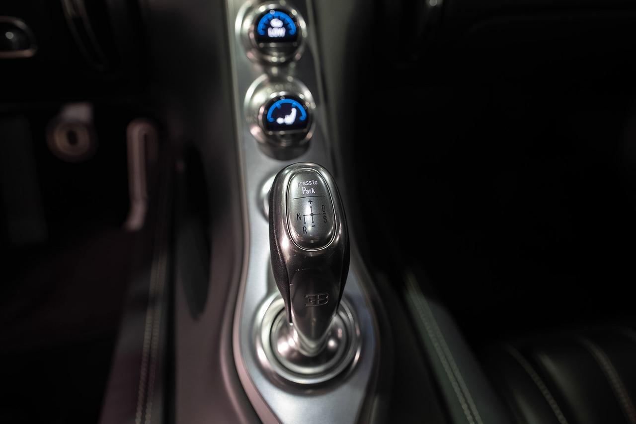 2018 Bugatti Chiron Nocturne paint, Sprint Blue Effect accenting, Beluga Black leather interior AND MUCH MORE!!! Fort Lauderdale FL