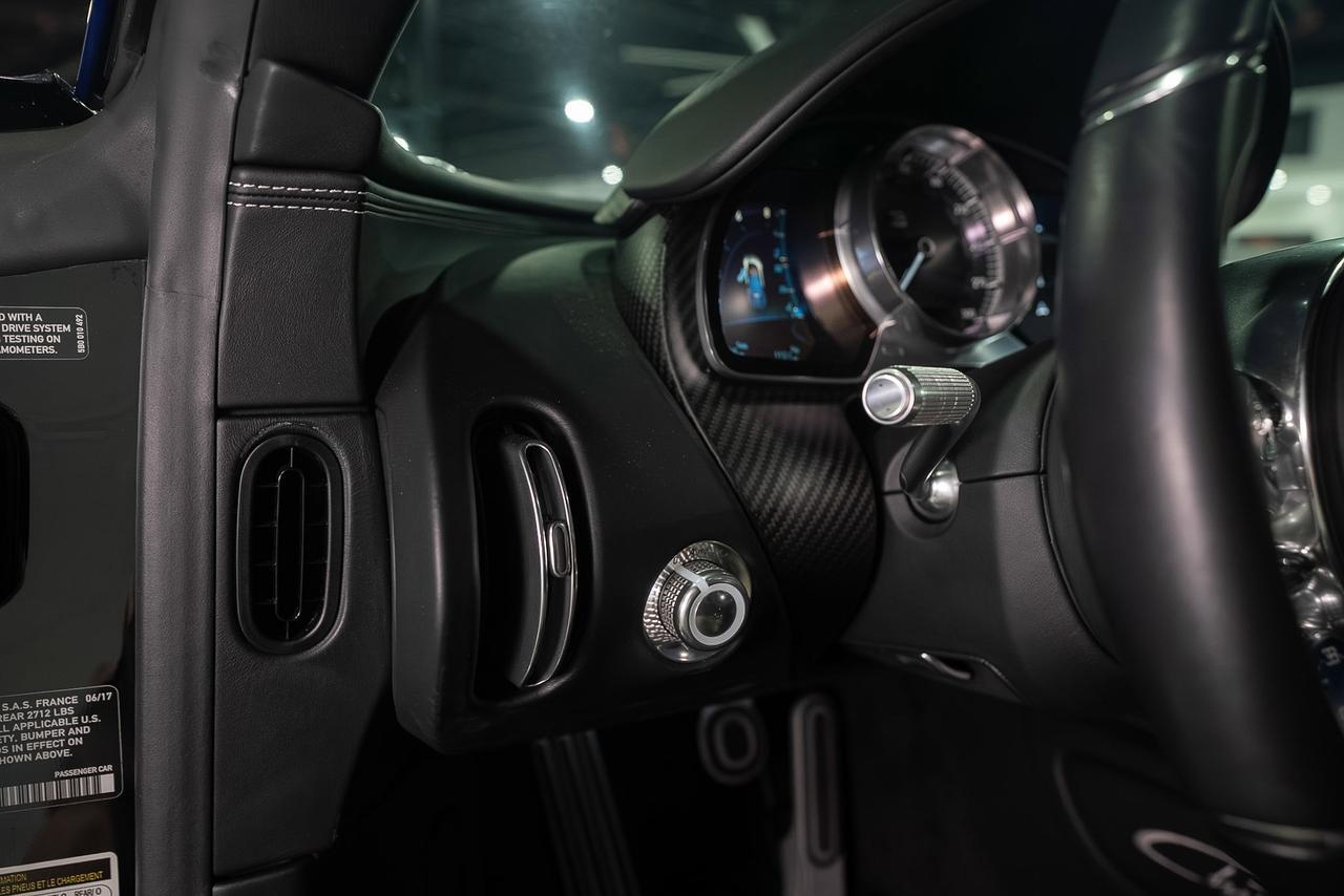 2018 Bugatti Chiron Nocturne paint, Sprint Blue Effect accenting, Beluga Black leather interior AND MUCH MORE!!! Fort Lauderdale FL