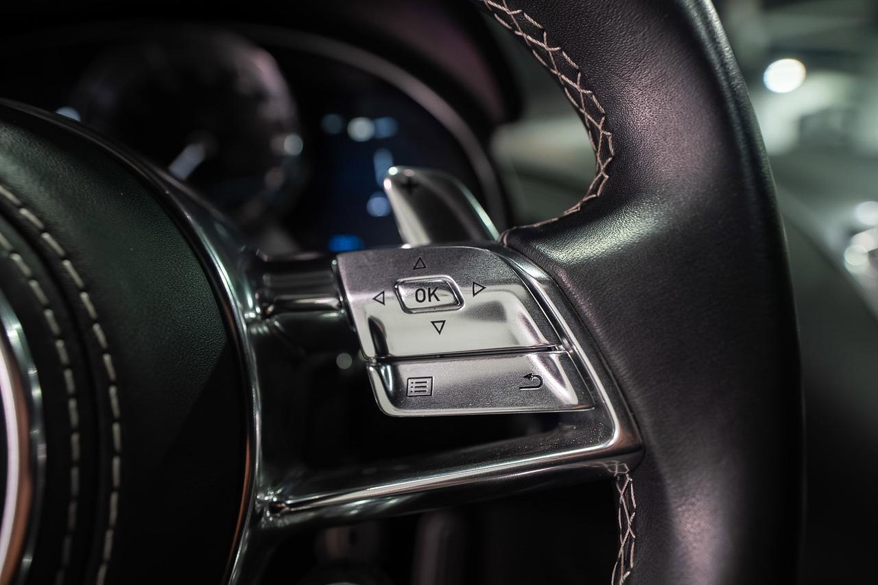 2018 Bugatti Chiron Nocturne paint, Sprint Blue Effect accenting, Beluga Black leather interior AND MUCH MORE!!! Fort Lauderdale FL