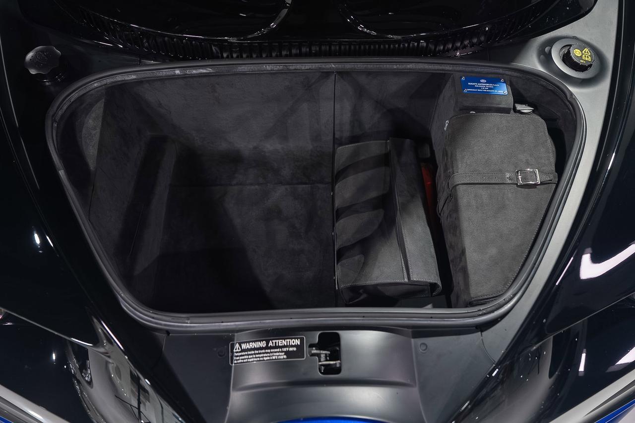 2018 Bugatti Chiron Nocturne paint, Sprint Blue Effect accenting, Beluga Black leather interior AND MUCH MORE!!! Fort Lauderdale FL