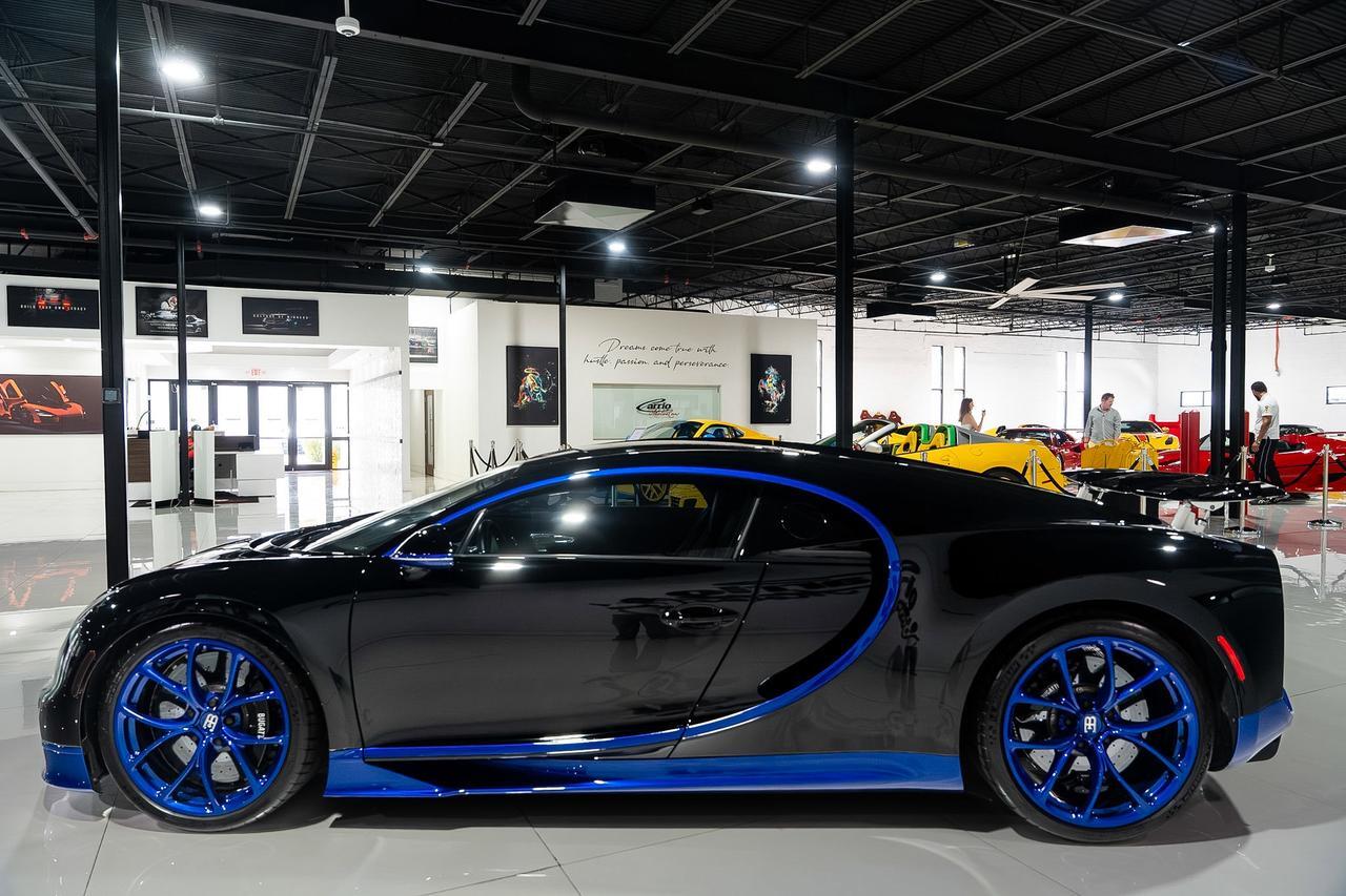 2018 Bugatti Chiron Nocturne paint, Sprint Blue Effect accenting, Beluga Black leather interior AND MUCH MORE!!! Fort Lauderdale FL