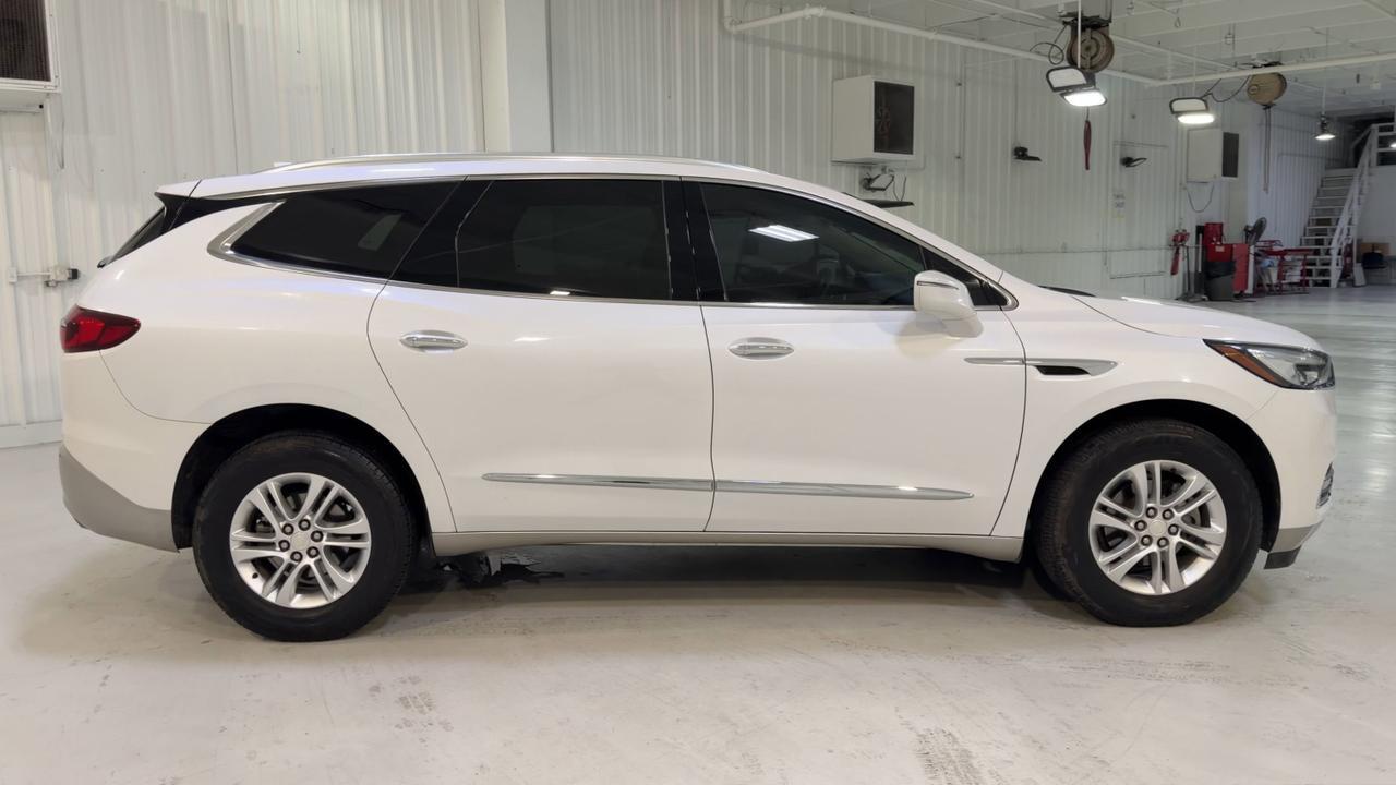 2018 Buick Enclave Essence