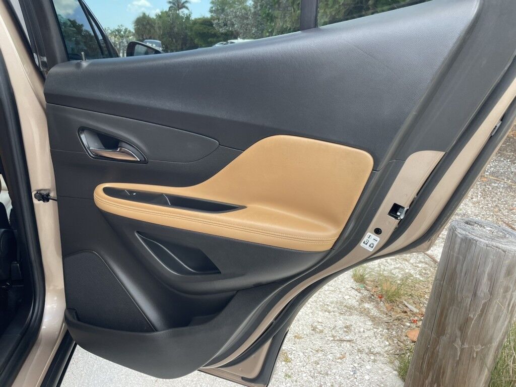 2018 Buick Encore Essence~CLEAN CAR-FAX~BLUETOOTH~BLIND SPOT WARNING~CRUISE CONTROL~REARVIEW CAMERA Sarasota FL