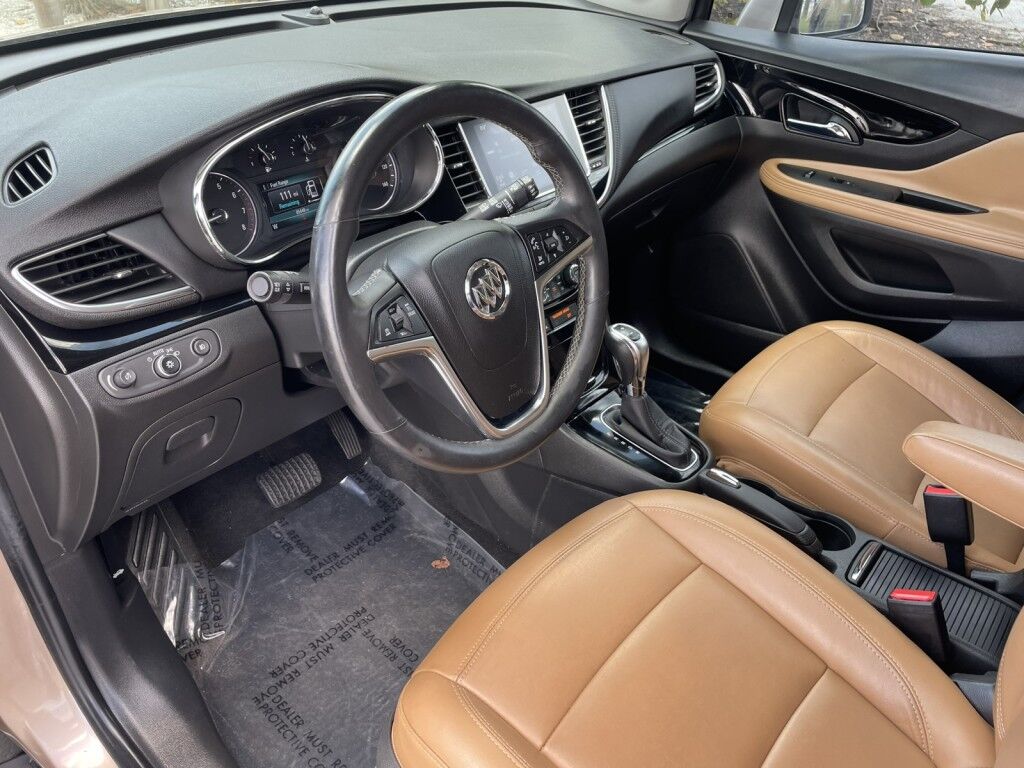 2018 Buick Encore Essence~CLEAN CAR-FAX~BLUETOOTH~BLIND SPOT WARNING~CRUISE CONTROL~REARVIEW CAMERA Sarasota FL