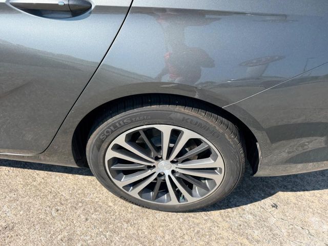 2018 Buick Regal Sportback Essence Cape Girardeau MO
