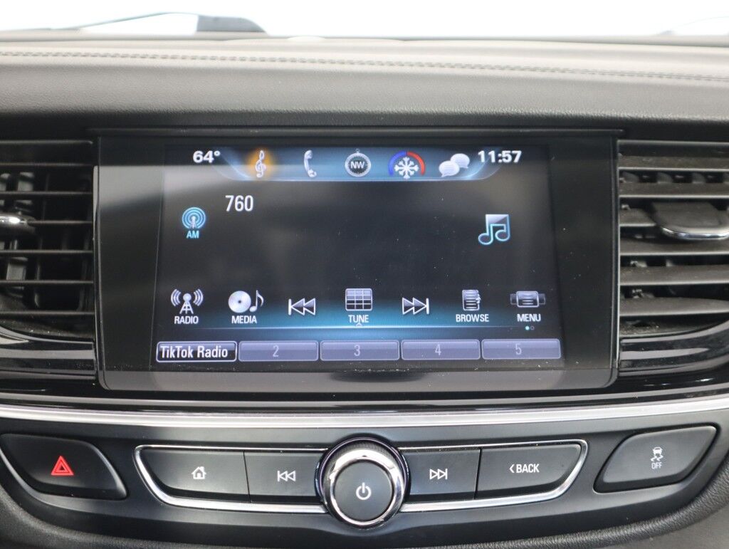 2018 Buick Regal Sportback Essence w/Moonroof Maumee OH