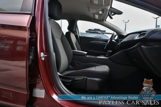 2018 Buick Regal TourX Preferred Wagon / AWD / Navigation / Auto Start / Bose Speakers / Power Driver's Seat / Blind Spot Alert / Bluetooth / Back Up Camera / Cruise Control / Keyless Entry & Start / Alloy Wheels / 29 MPG Anchorage AK