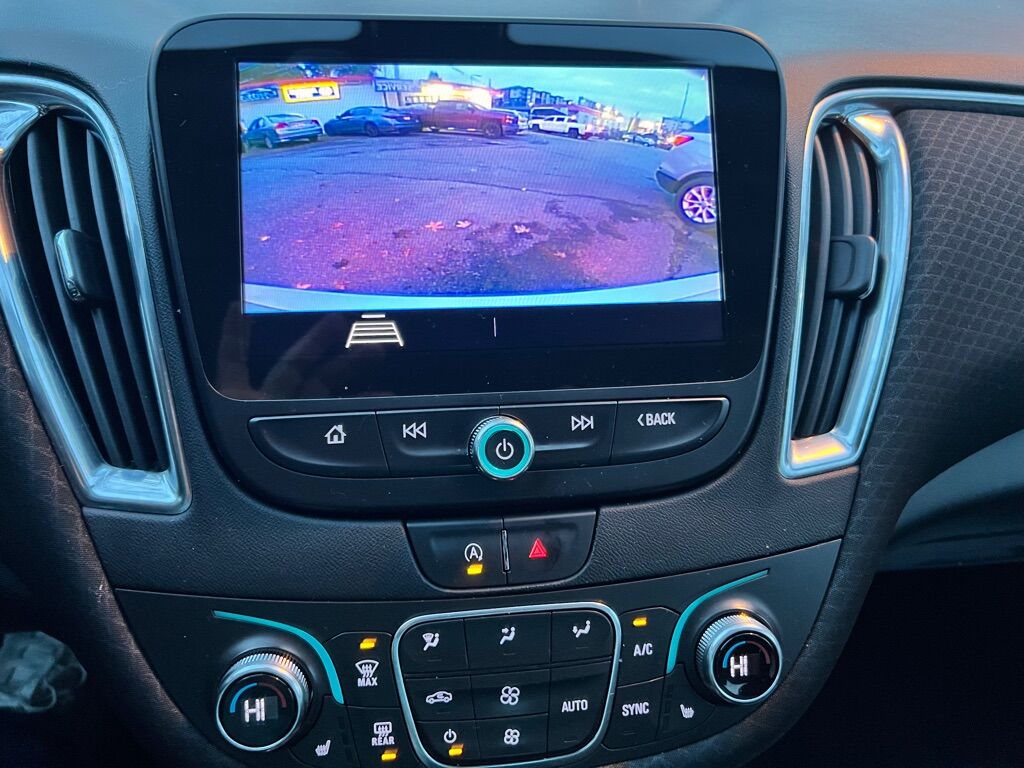 2018 CHEVROLET EQUINOX LS Des Moines WA