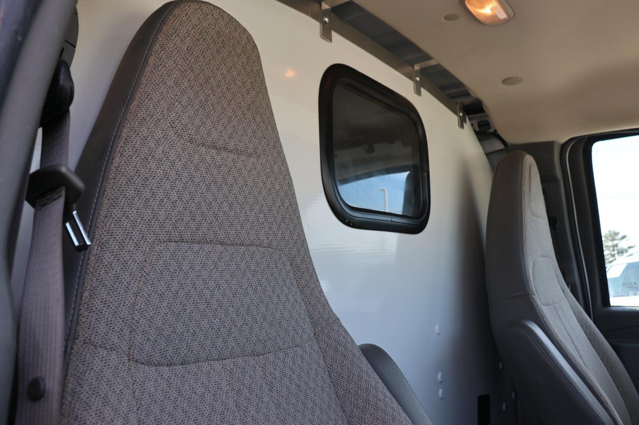 2018 CHEVROLET EXPRESS G2500 Houston TX