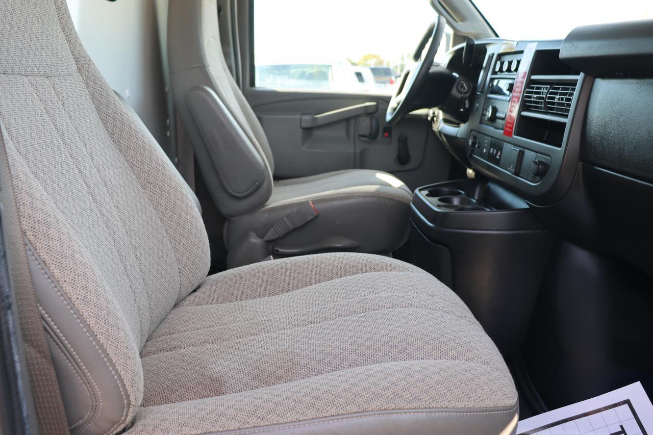 2018 CHEVROLET EXPRESS G2500 Houston TX