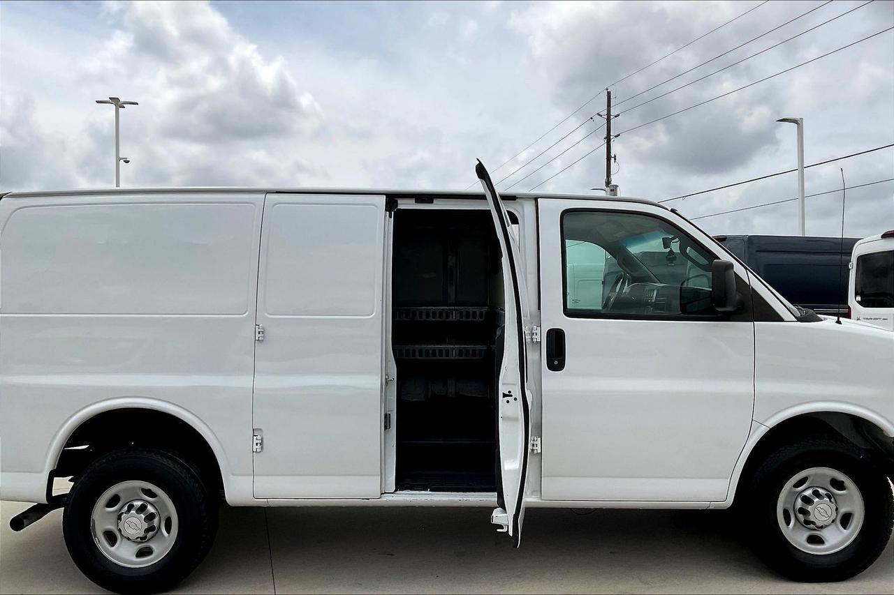 2018 CHEVROLET EXPRESS G2500 Houston TX