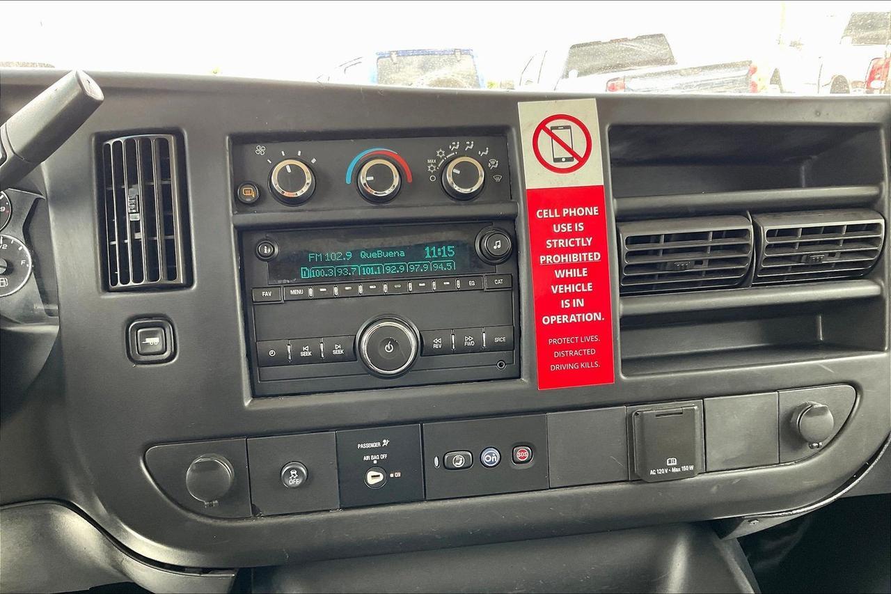 2018 CHEVROLET EXPRESS G2500 Houston TX