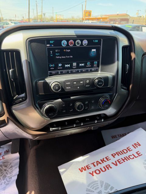 2018 CHEVROLET SILVERADO 1500 LT Grand Prairie TX
