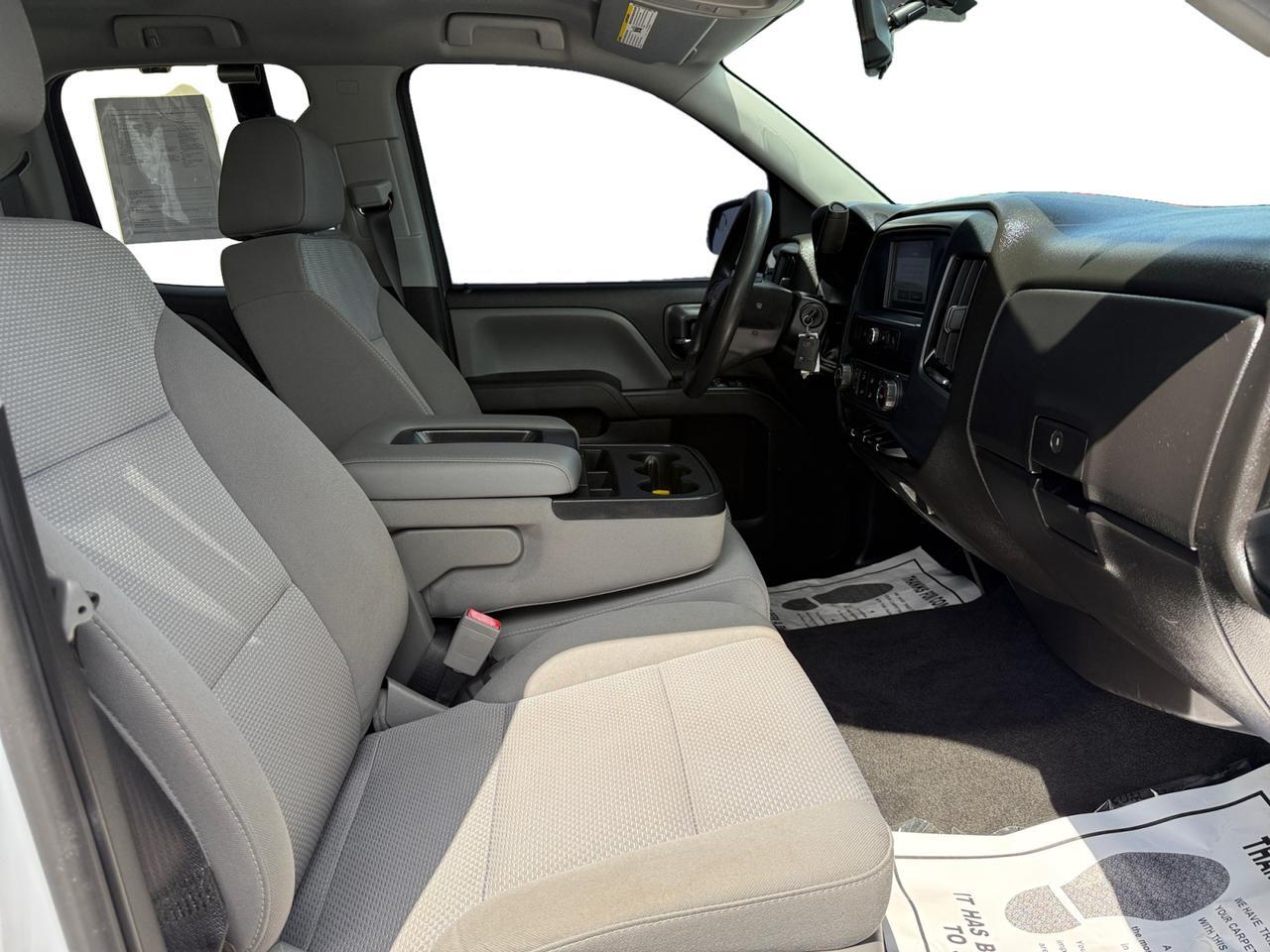 2018 CHEVROLET SILVERADO CUSTOM Kansas City MO