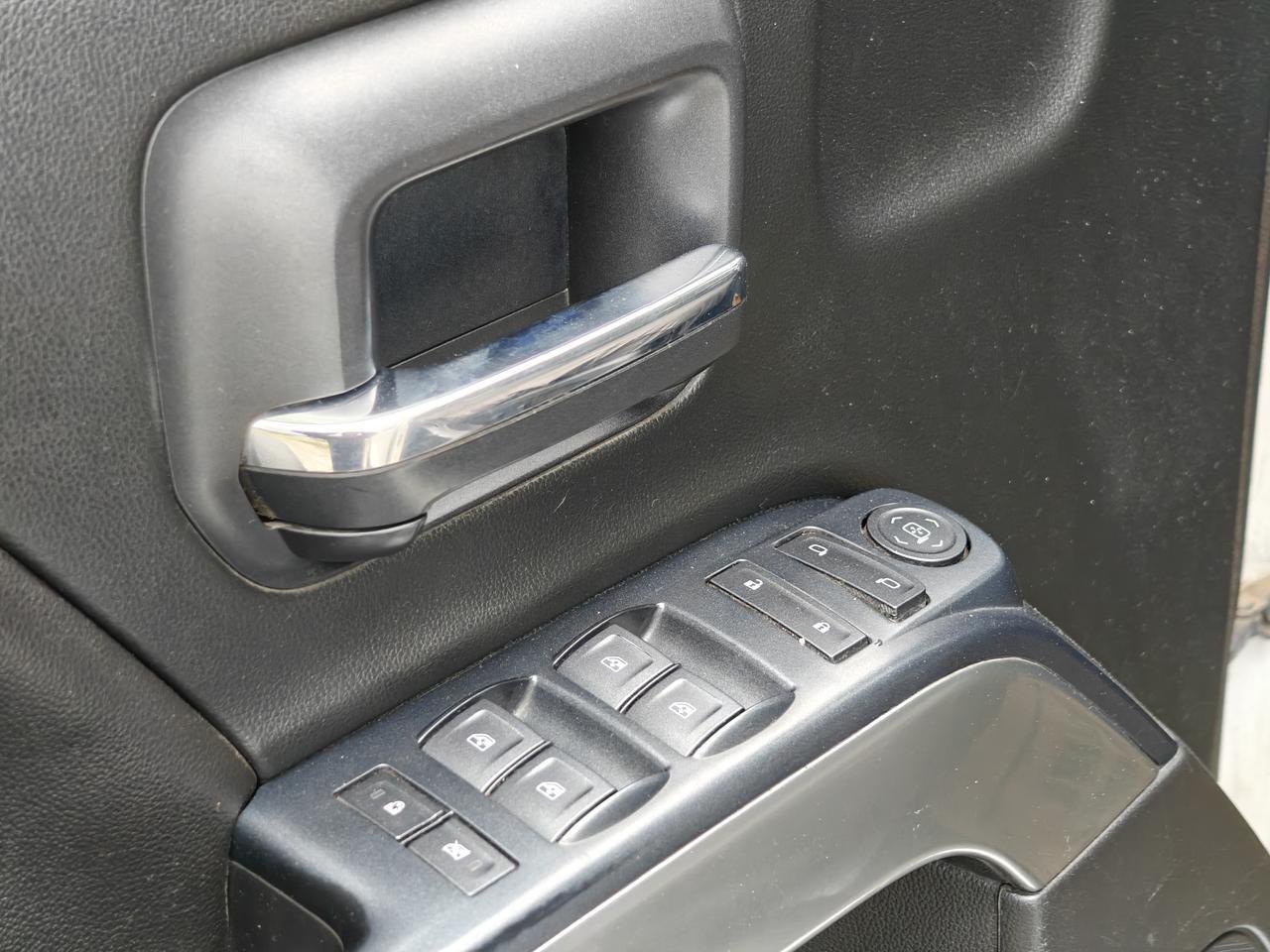 2018 CHEVROLET SILVERADO LT Post Falls ID