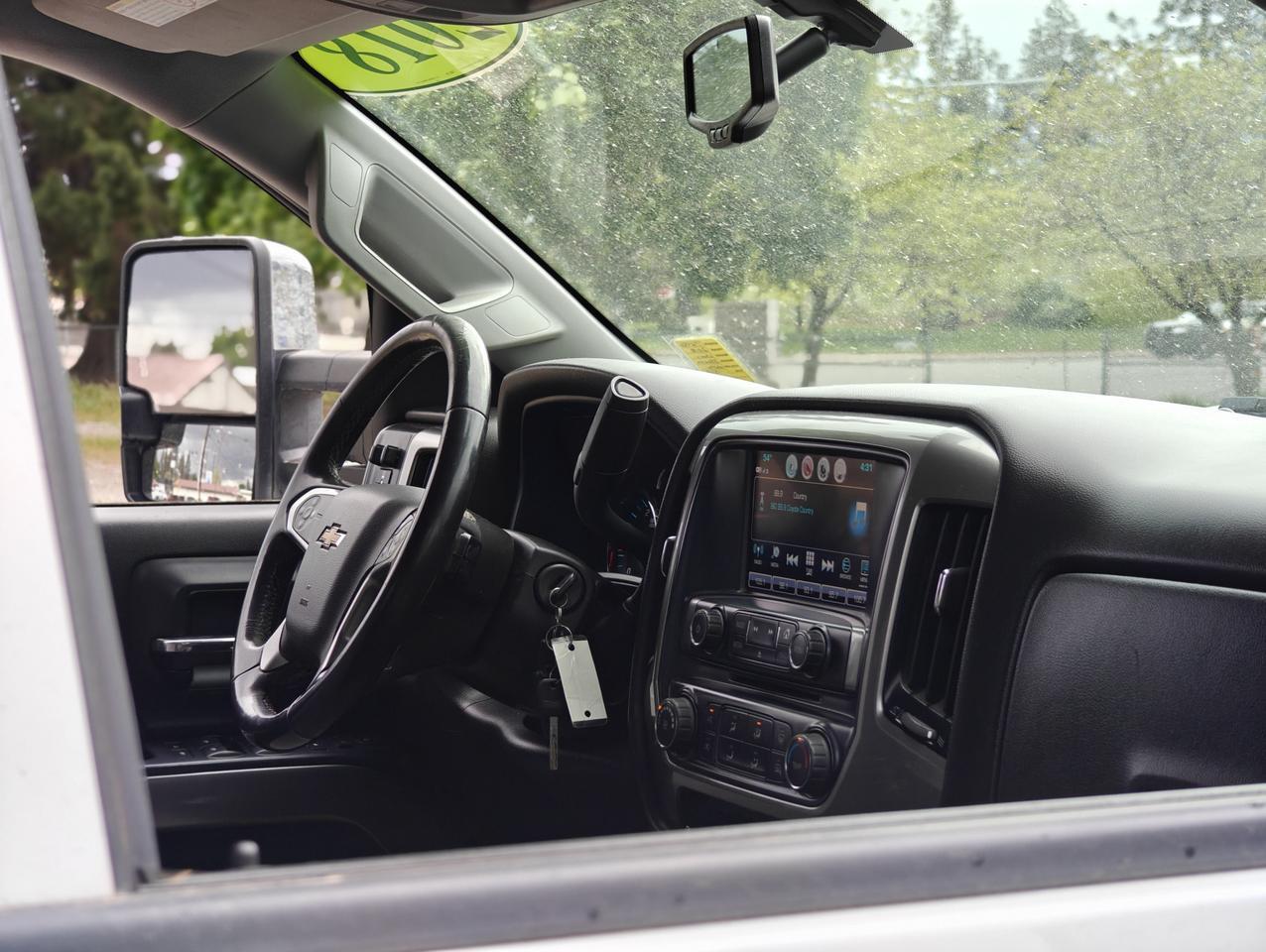2018 CHEVROLET SILVERADO LT Post Falls ID