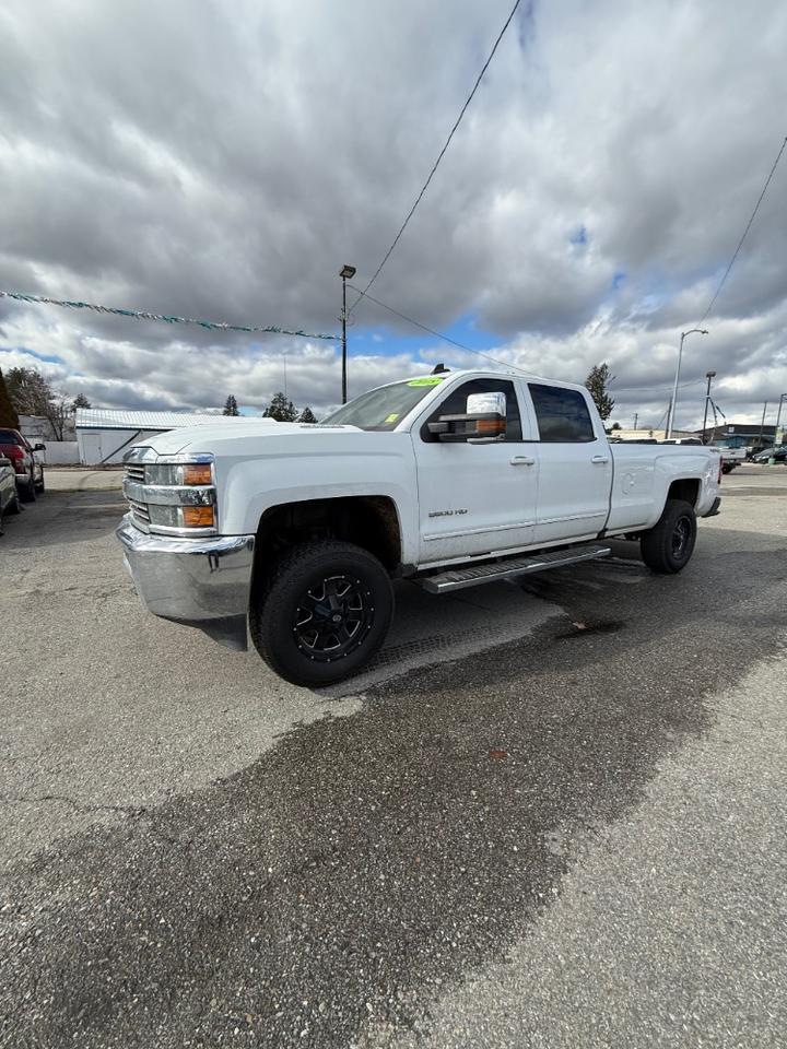 2018 CHEVROLET SILVERADO LT