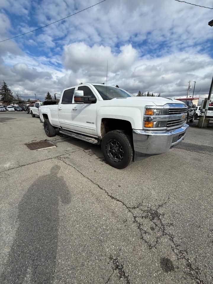 2018 CHEVROLET SILVERADO LT