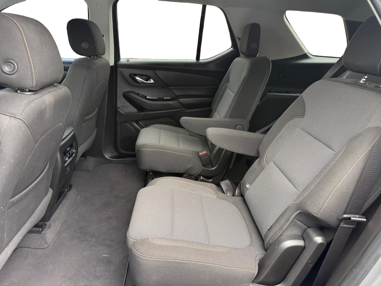 2018 CHEVROLET TRAVERSE LT CLOTH Kansas City MO