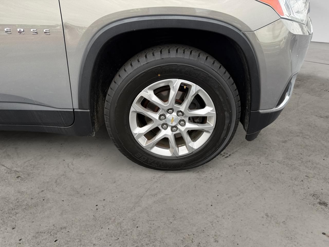 2018 CHEVROLET TRAVERSE LT CLOTH Kansas City MO
