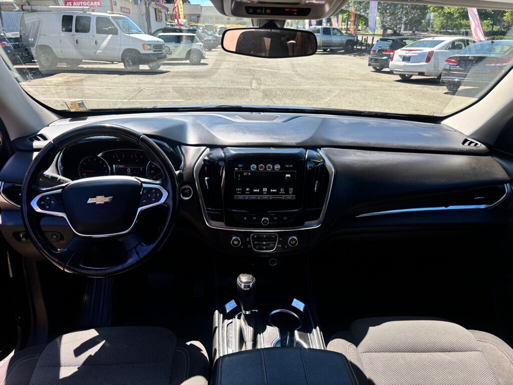 2018 CHEVROLET TRAVERSE LT CLOTH Des Moines WA