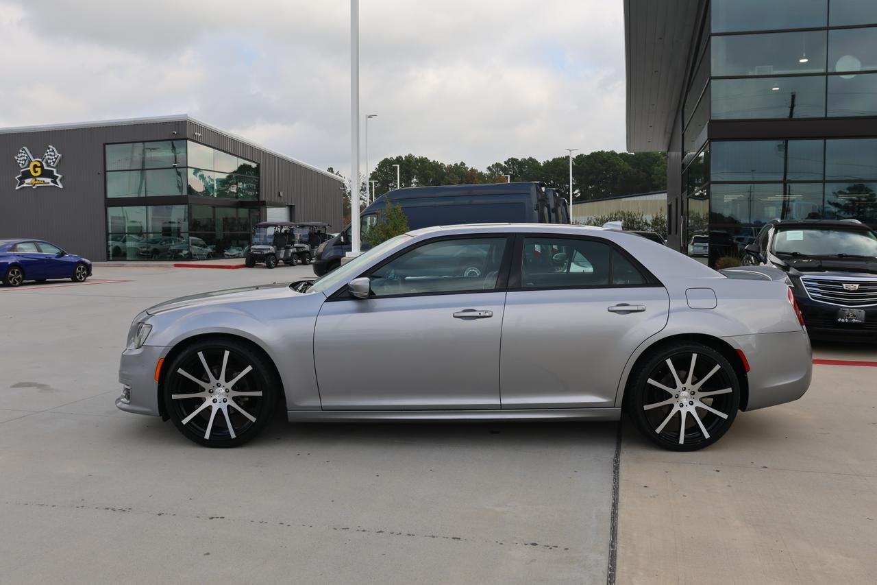 2018 CHRYSLER 300 S Houston TX